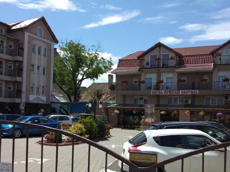 Hotel Apollo Central Sibiu Luaran gambar