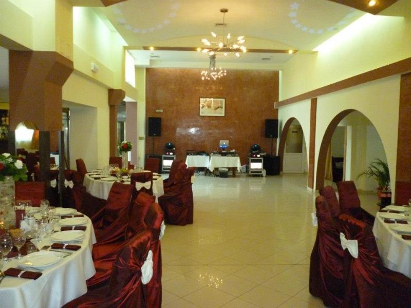 Hotel Apollo Central Sibiu Luaran gambar