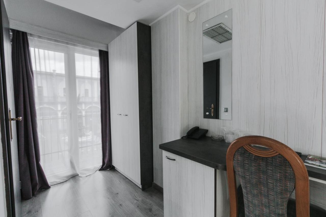 Hotel Apollo Central Sibiu Luaran gambar
